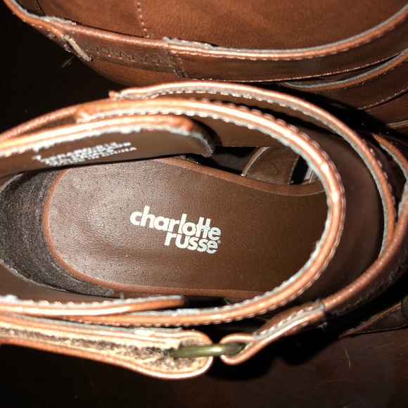 Brown heels - Picture 4 of 5